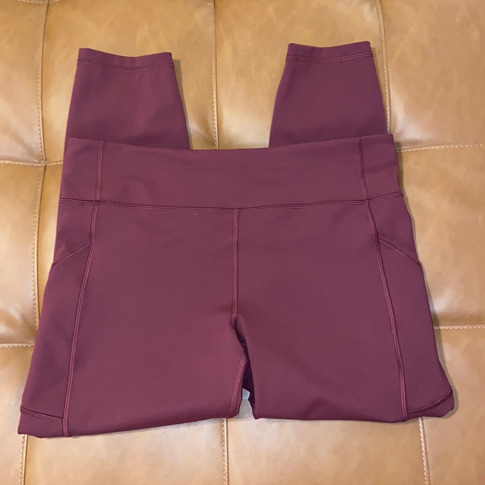 Women’s Lululemon Invigorate HR tight 25”